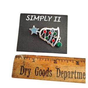 1990s Y2K Vintage Simply II Christmas Tree Rhinestone Brooch